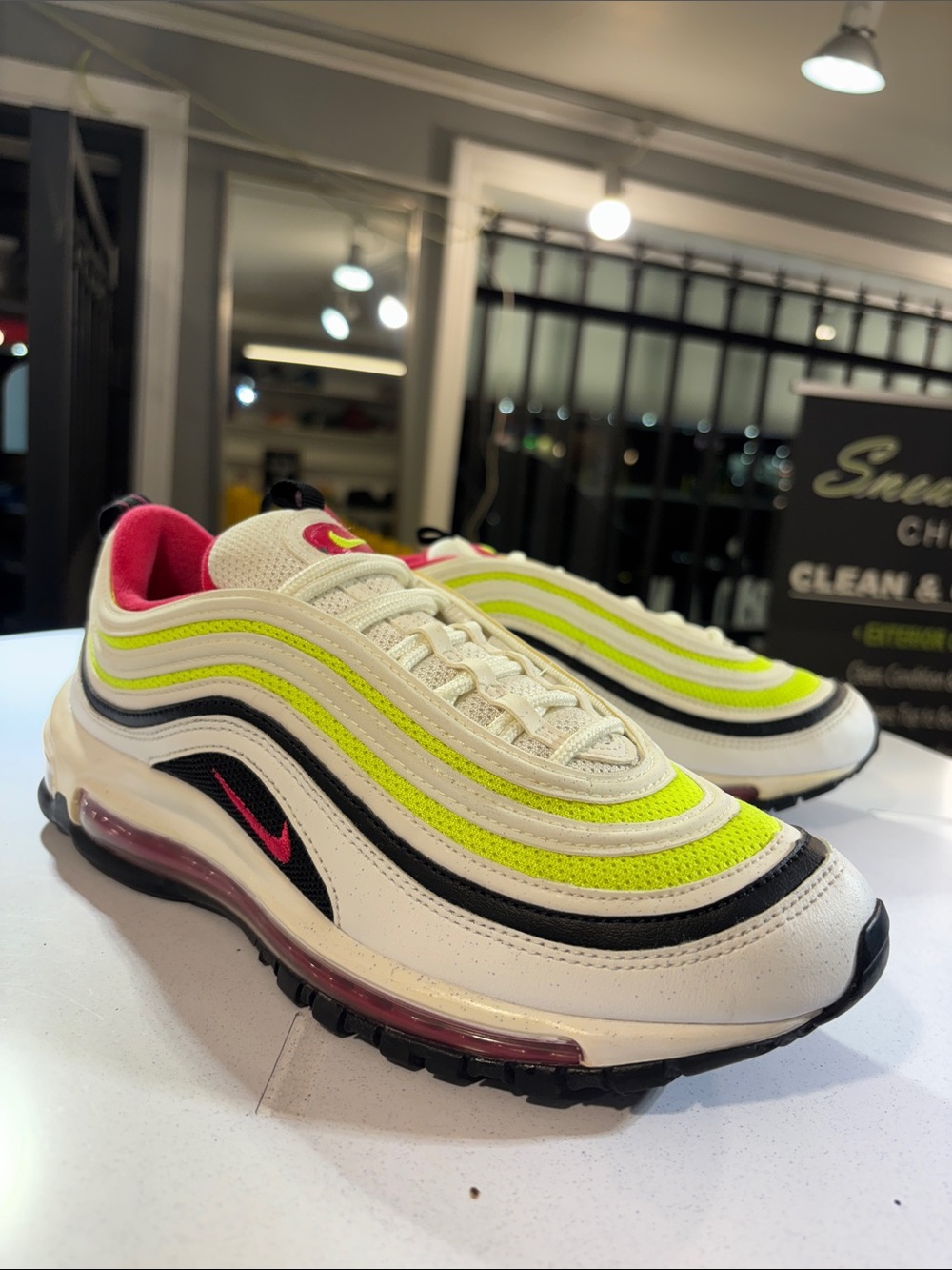 Nike Air Max 97 White Neon Rush Pink Size 8 mens